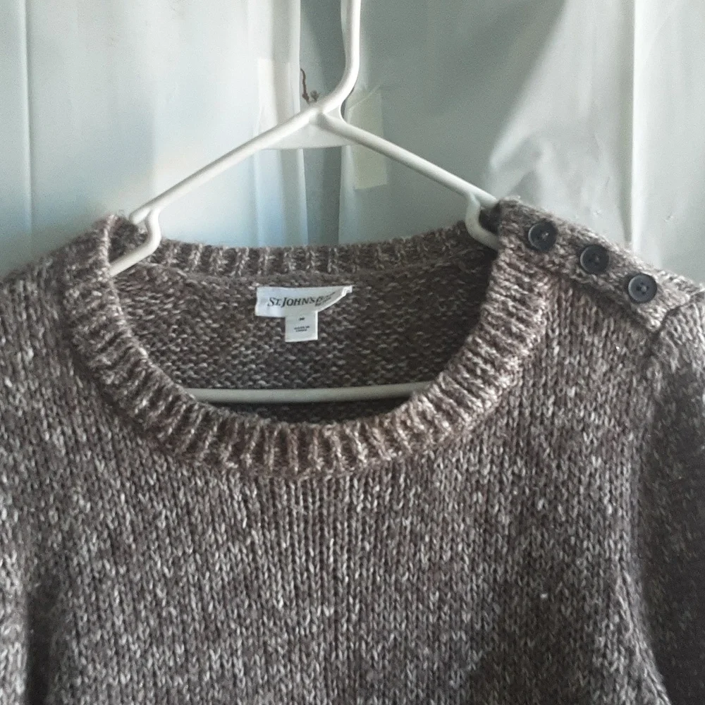 Sweater - Picture 2 of 3